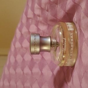 Burberry Weekend Eau De Parfum Spray for Women